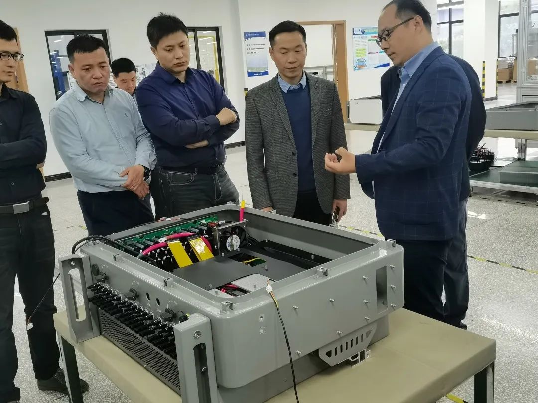 日风电气与杭州电子科技大学达成产学研合作协议